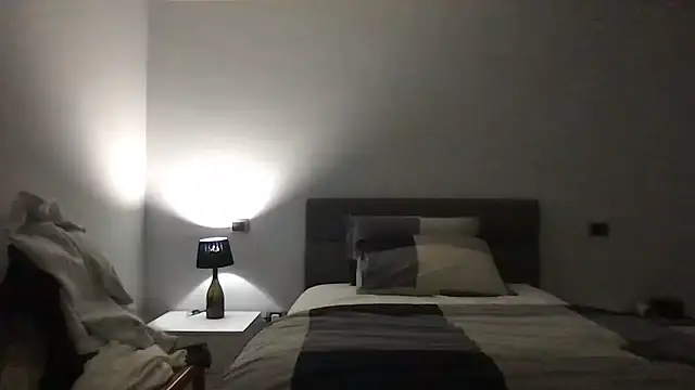 Snapshot of fnatic2806 chatting on 12-23-24, 06:44 fnatic2806 online show from 12-23-24, 06:44