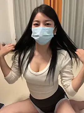 Snapshot of lululu-sweet chatting on 01-03-25, 06:24 lululu-sweet online show from 01-03-25, 06:24