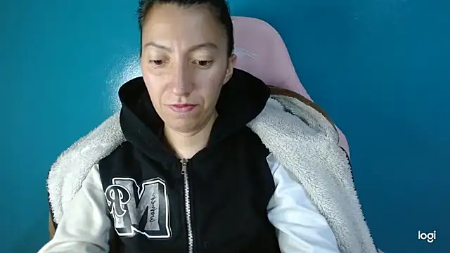 Snapshot of kaybabyhot chatting on 01-16-26, 03:32 kaybabyhot online show from 01-16-26, 03:32