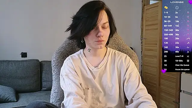 esajukyy online show from 03-05-26, 07:59