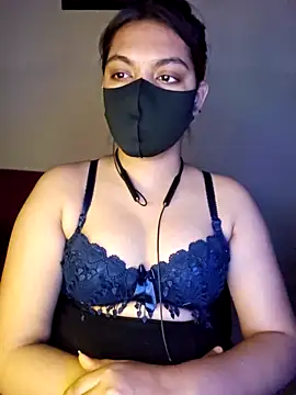 Olivia3 online show from 10-29-25, 12:13