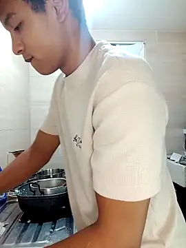 Snapshot of Black_Diamon_ chatting on 02-19-25, 10:12 Black Diamon online show from 02-19-25, 10:12