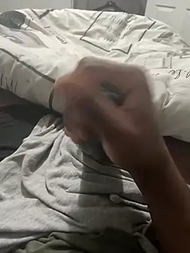 Hueythebbc online show from 12-16-24, 01:00