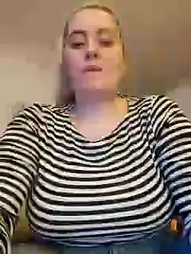 houy111111 online show from 03-09-25, 09:03