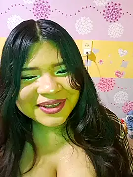 Snapshot of CANELA_9911 chatting on 09-18-25, 01:40 CANELA 9911 online show from 09-18-25, 01:40