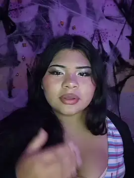 Snapshot of CANELA_9911 chatting on 10-31-25, 12:33 CANELA 9911 online show from 10-31-25, 12:33