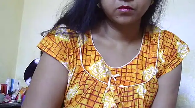 Snapshot of Suhana-sapna chatting on 02-15-25, 04:14 Suhana-sapna online show from 02-15-25, 04:14