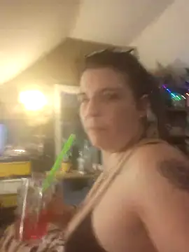 Neveah6 online show from 12-31-24, 04:16