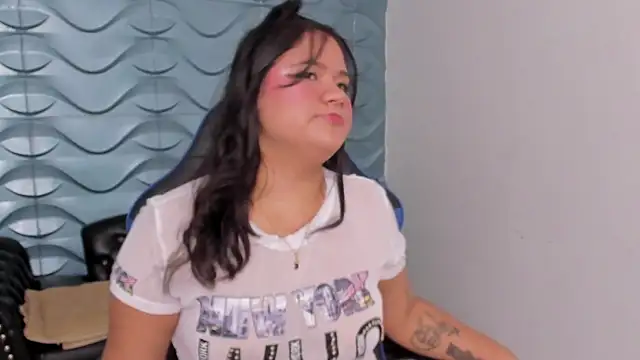 natasha adams22 online show from 02-11-25, 01:20