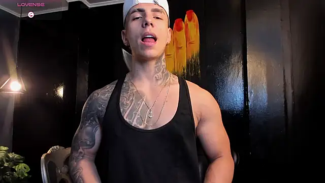 Snapshot of Flynn_Riider chatting on 02-02-26, 05:22 Flynn Riider online show from 02-02-26, 05:22