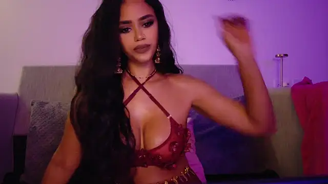 Snapshot of MayaIndica chatting on 10-19-25, 12:44 MayaIndica online show from 10-19-25, 12:44