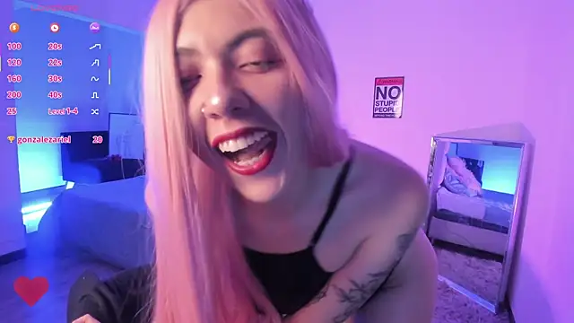 Aurora Hotson online show from 03-04-25, 12:50