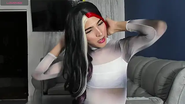 Snapshot of _Natassia_Dreams chatting on 01-16-25, 11:59 Natassia Dreams online show from 01-16-25, 11:59