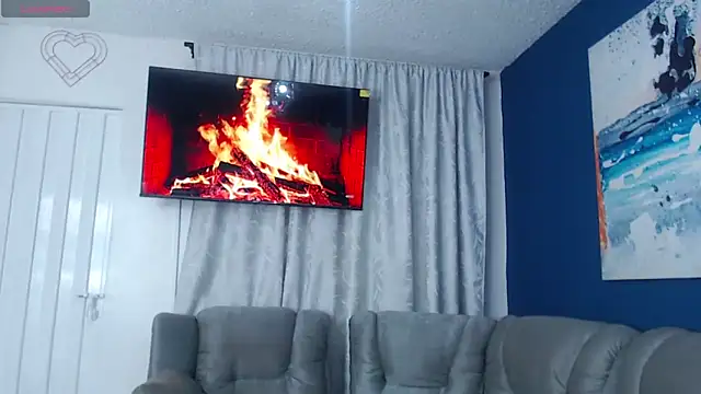 Snapshot of _Natassia_Dreams chatting on 02-23-25, 07:55 Natassia Dreams online show from 02-23-25, 07:55