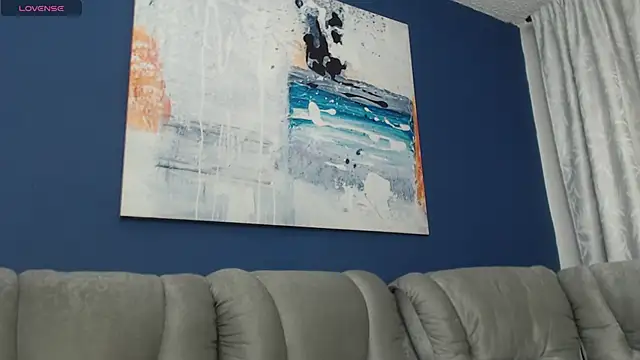 Snapshot of _Natassia_Dreams chatting on 03-14-25, 11:43 Natassia Dreams online show from 03-14-25, 11:43