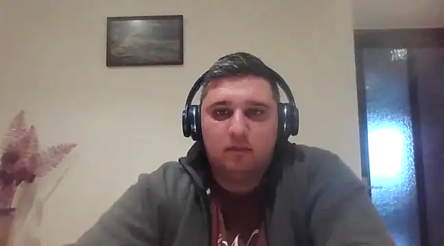  revianzip1 online show from 12-20-24, 03:42