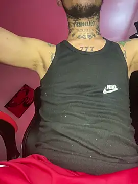 Junihn0 online show from 01-28-25, 03:57