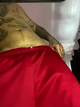 Junihn0 online show from 01-28-25, 07:00