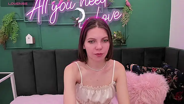 marie reyes  online show from 12-22-24, 01:34