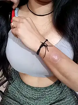 Snapshot of cute-neha70 chatting on 02-04-25, 03:11 cute-neha70 online show from 02-04-25, 03:11