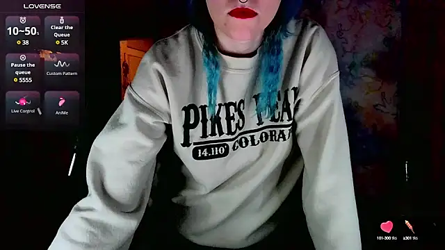 Snapshot of _hellostormy_ chatting on 01-31-25, 05:51 hellostormy online show from 01-31-25, 05:51