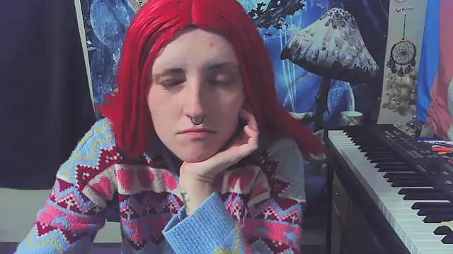  hellostormy  online show from 12-16-25, 11:04