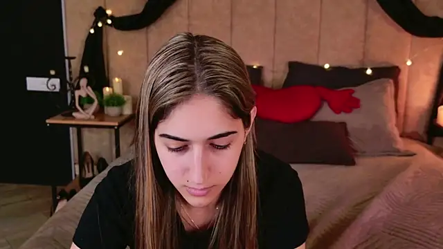 Teresa Stane online show from 02-22-25, 02:52