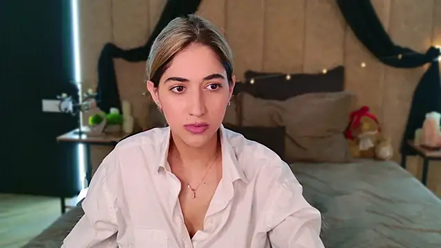 Teresa Stane online show from 03-22-25, 05:28