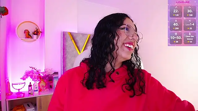 Snapshot of Aurora_Brownn chatting on 01-25-25, 04:02 Aurora Brownn online show from 01-25-25, 04:02