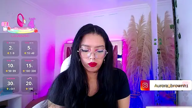 Snapshot of Aurora_Brownn chatting on 10-16-25, 04:35 Aurora Brownn online show from 10-16-25, 04:35