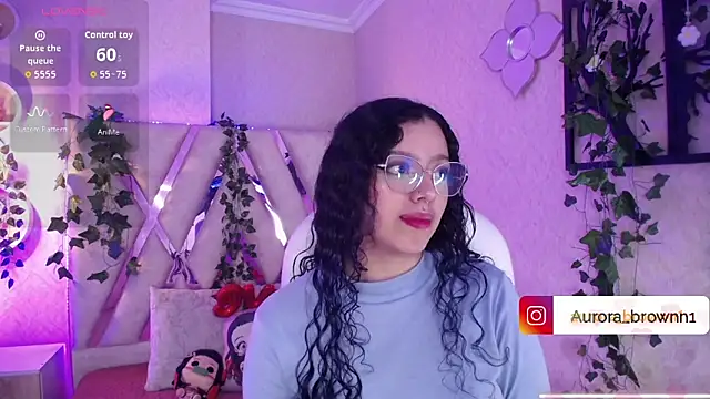 Aurora Brownn online show from 11-07-25, 04:45