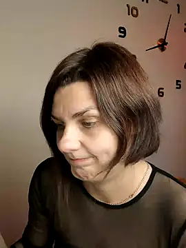 Magic  smile online show from 12-17-24, 03:06