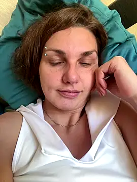 Magic  smile online show from 10-02-25, 07:48