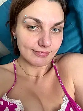 Magic  smile online show from 12-19-25, 10:33