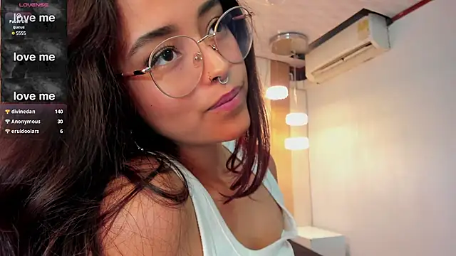 Snapshot of Ariana_Pierce chatting on 01-23-25, 07:43 Ariana Pierce online show from 01-23-25, 07:43