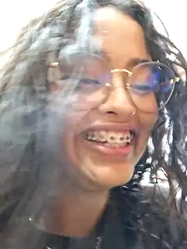 Snapshot of Ariana_Pierce chatting on 02-11-25, 03:50 Ariana Pierce online show from 02-11-25, 03:50