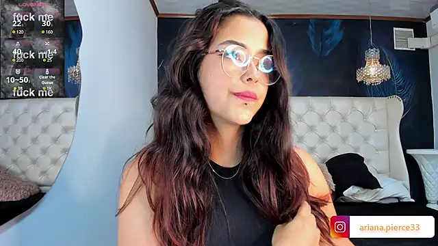 Snapshot of Ariana_Pierce chatting on 03-07-25, 06:46 Ariana Pierce online show from 03-07-25, 06:46