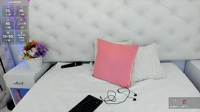 anchela-garcia1 online show from 02-17-25, 12:48