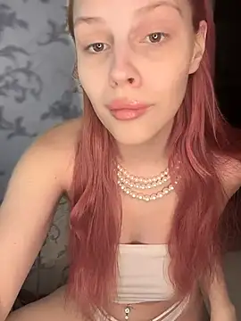 Snapshot of liahstormi_ chatting on 12-27-24, 11:21 liahstormi  online show from 12-27-24, 11:21