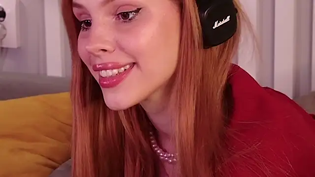 Snapshot of liahstormi_ chatting on 03-23-25, 01:31 liahstormi  online show from 03-23-25, 01:31