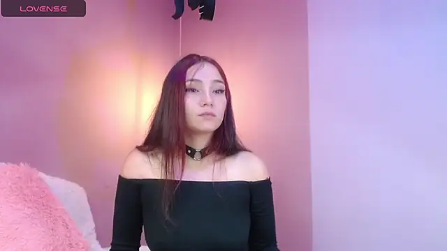 Snapshot of cami_fire chatting on 02-04-25, 08:38 cami fire online show from 02-04-25, 08:38