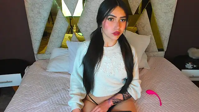 Amelia lorenz online show from 01-05-25, 02:08