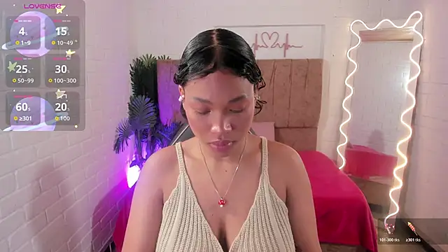 penelope tay1 online show from 11-03-25, 03:19