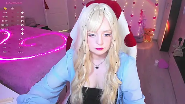 Amy honey angel online show from 02-21-25, 01:55