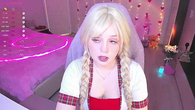 Amy honey angel online show from 02-24-25, 10:04