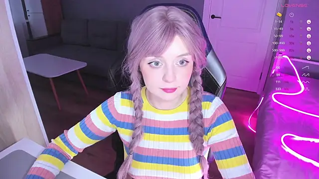 Amy honey angel online show from 12-01-25, 12:43