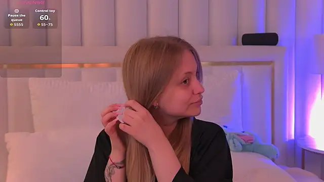 DorisHell online show from 09-12-25, 06:08