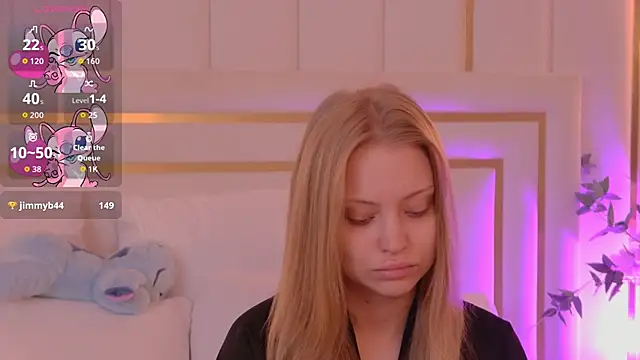 DorisHell online show from 10-23-25, 03:06