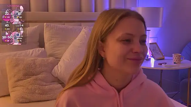 DorisHell online show from 10-27-25, 02:59