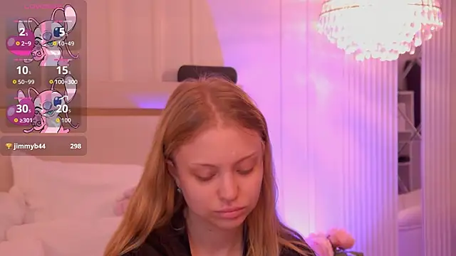 DorisHell online show from 11-16-25, 03:23